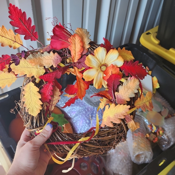 Fall decor lot - Picture 4 of 6